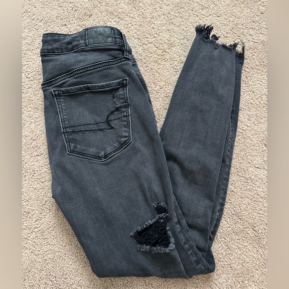 American Eagle Outfitters High Rise Jeggings Super Stretch X Size 6 Faded Black - Picture 8 of 9